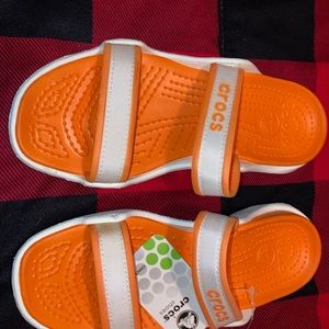 NWT croc sandals. Size 7.